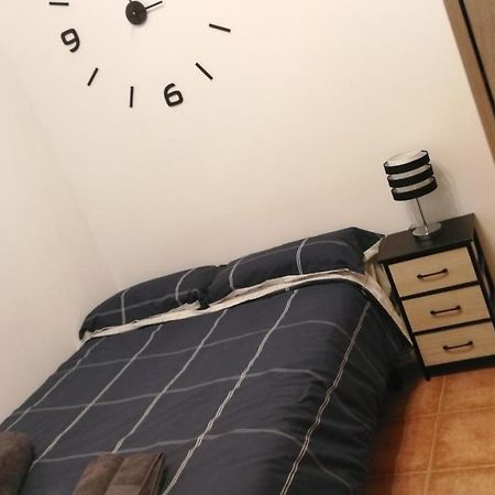 شقة مدريد  في The Clock المظهر الخارجي الصورة